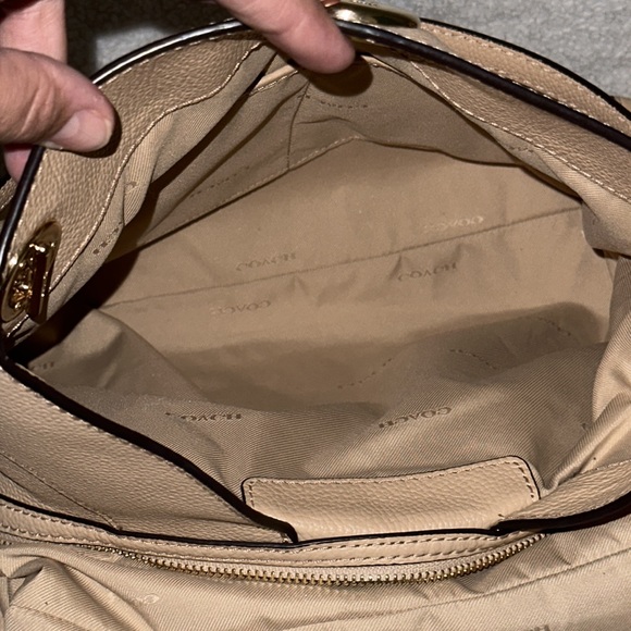 COPY - Coach Leather Edie Turn lock Hobo/Shoulder Bag - Picture 12 of 15